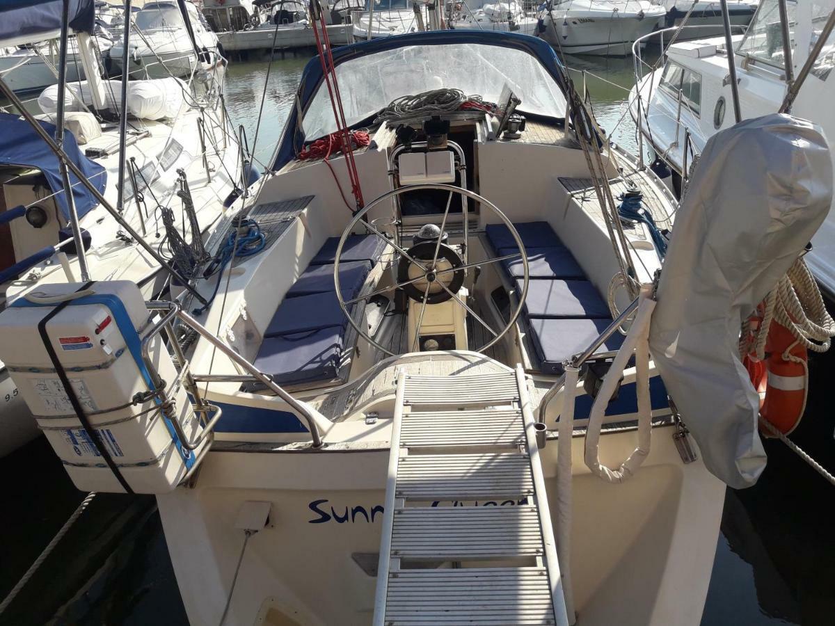 Yacht Suite Marina Di Grosseto Εξωτερικό φωτογραφία